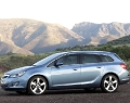 Opel Astra Sports Tourer-006
